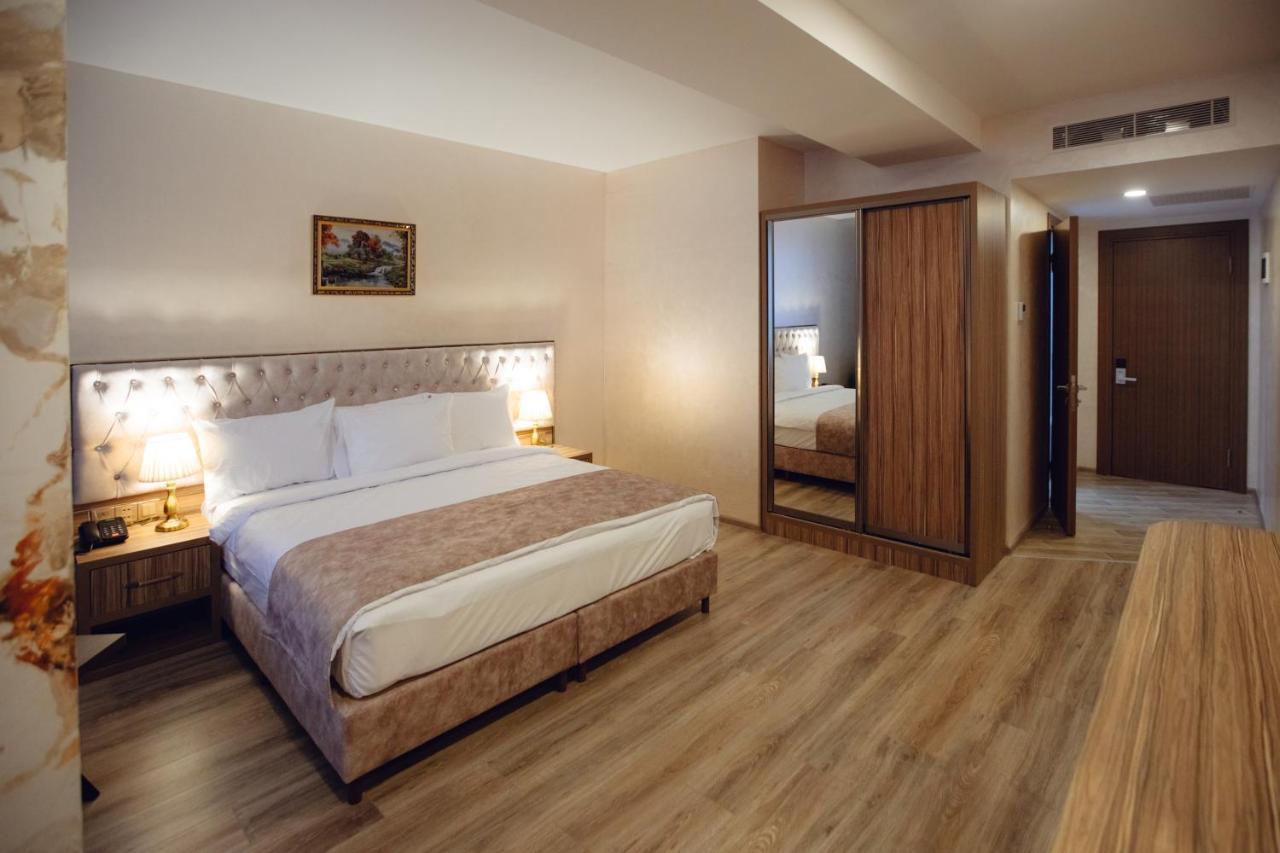 La Corne Hotel Baku Exterior foto